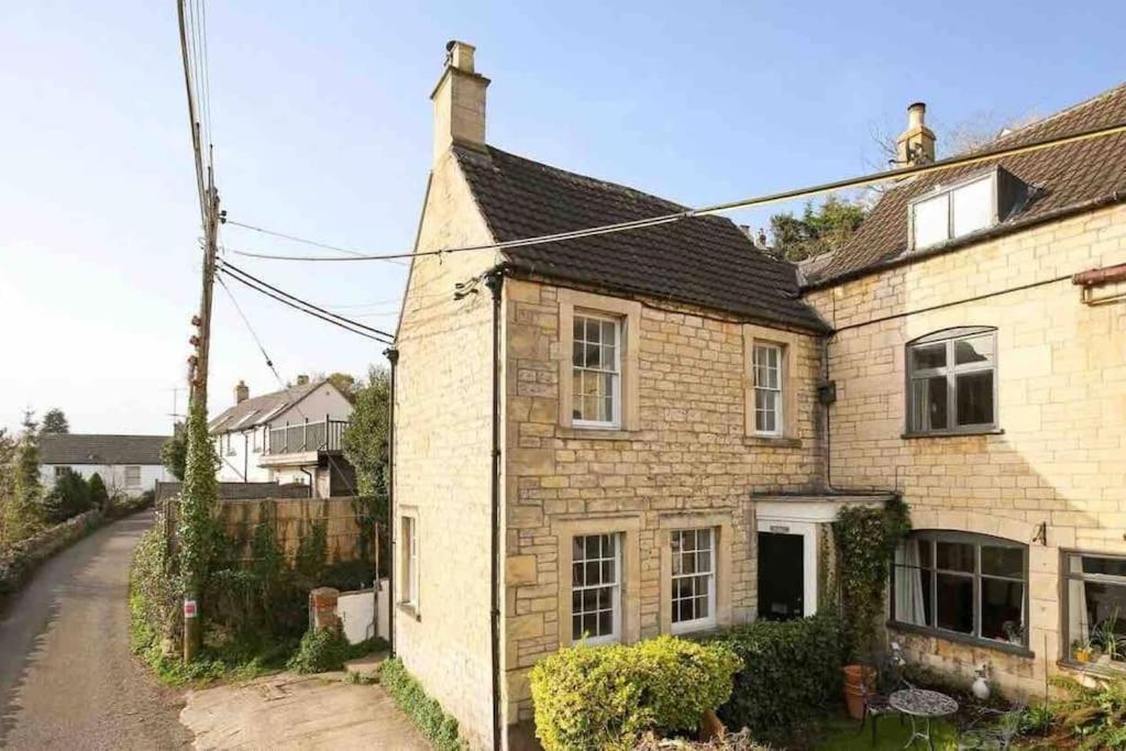 A Beautiful Cotswolds Cottage In Stroud Страуд Екстериор снимка